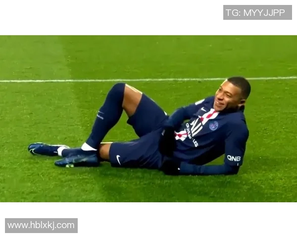 足球明星搞笑瞬间集锦图片分享让你捧腹大笑的幽默时刻